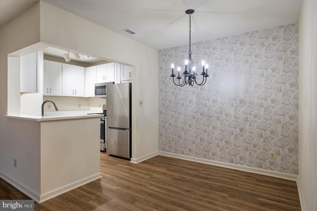 20320 BEECHWOOD TER #202, Ashburn, VA 20147