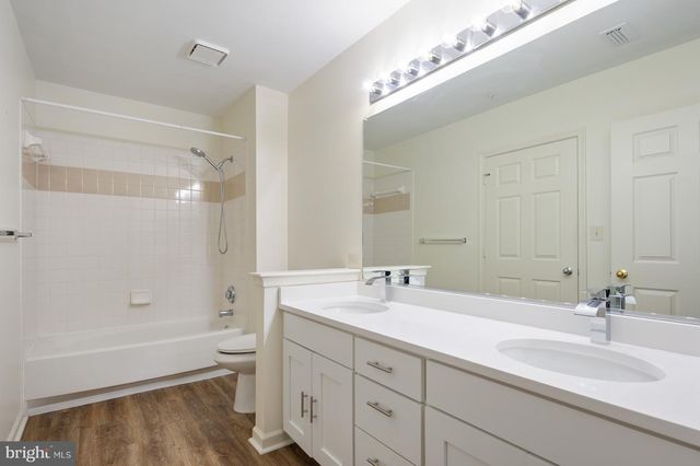 20320 BEECHWOOD TER #202, Ashburn, VA 20147
