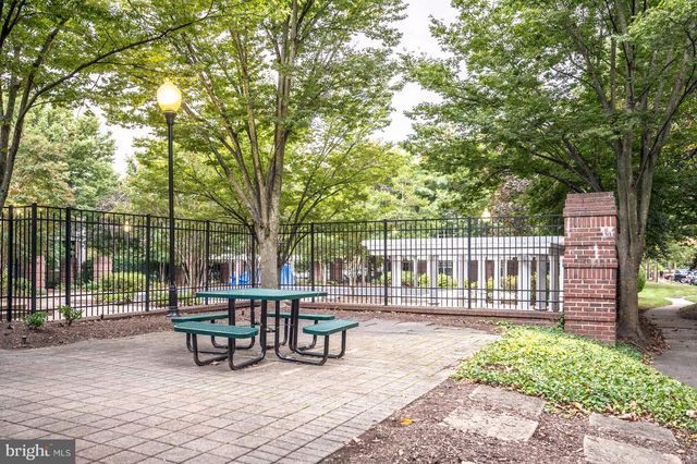 20320 BEECHWOOD TER #202, Ashburn, VA 20147