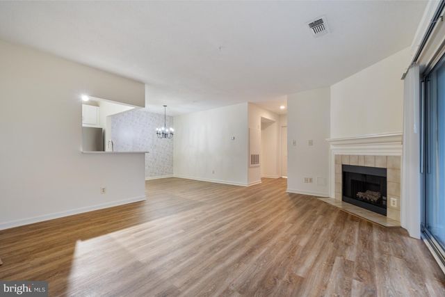 20320 BEECHWOOD TER #202, Ashburn, VA 20147