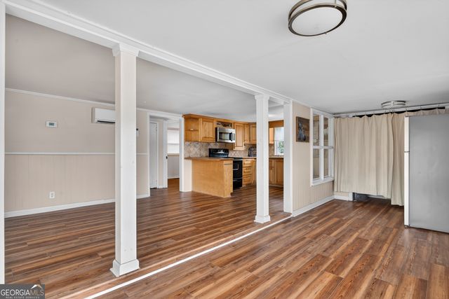 126 Elizabeth Circle, Jackson, GA 30233