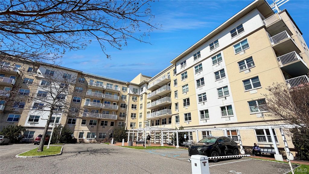 260 Beach 81st Street 2P, Rockaway Beach, NY 11693