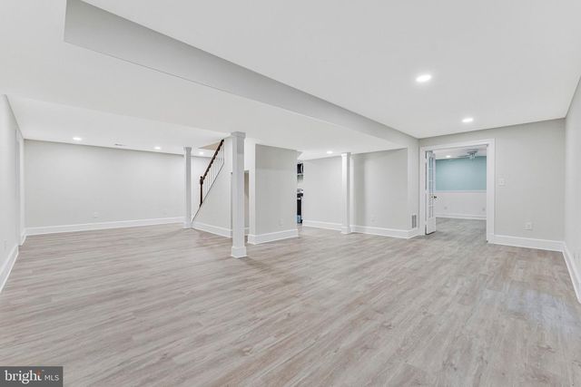 10034 SCENIC VIEW TER, Vienna, VA 22182