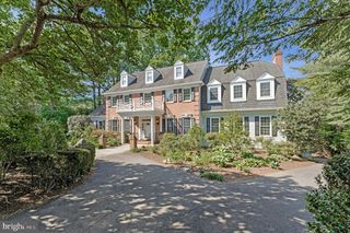 10034 SCENIC VIEW TER, Vienna, VA 22182