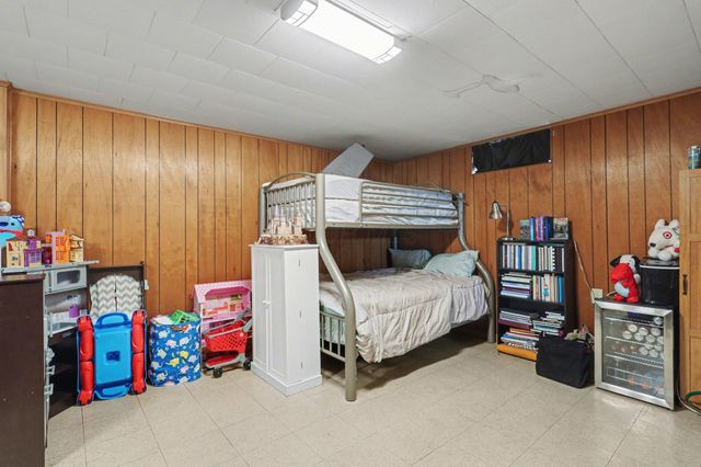 3977 Sexton Drive, Columbus, OH 43228