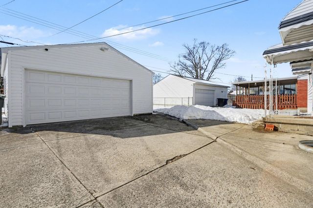 3977 Sexton Drive, Columbus, OH 43228