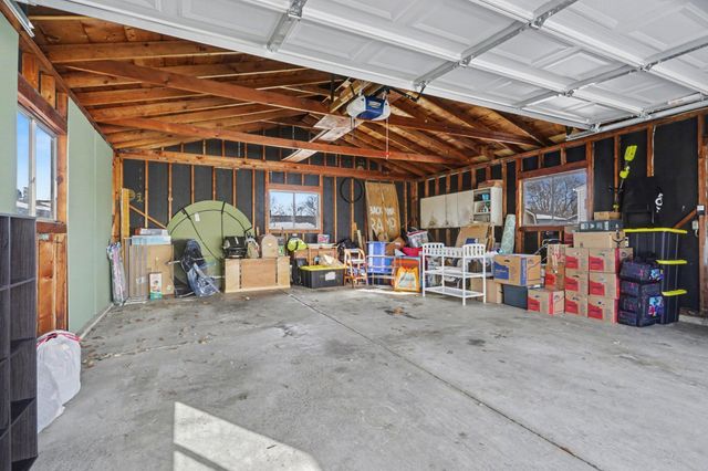 3977 Sexton Drive, Columbus, OH 43228