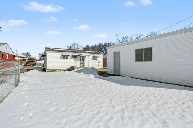 3977 Sexton Drive, Columbus, OH 43228