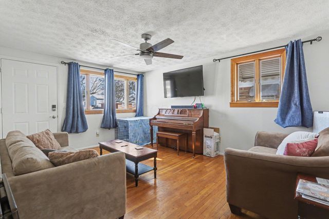 3977 Sexton Drive, Columbus, OH 43228