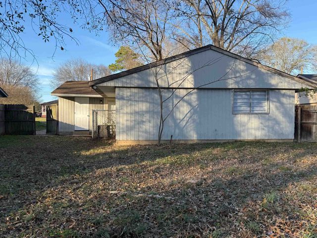 726 Swancy St., Longview, TX 75602