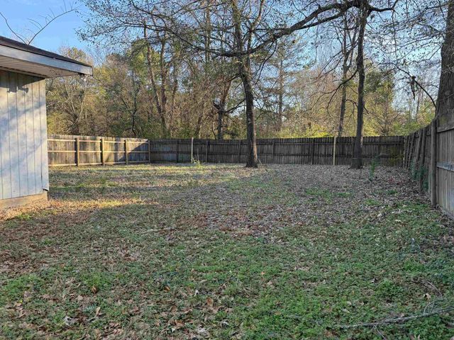 726 Swancy St., Longview, TX 75602