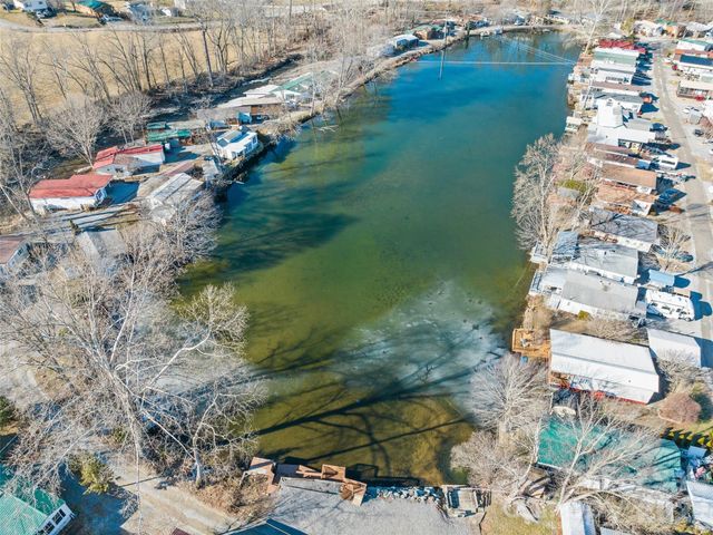 234 Tri Lakes Drive, Waynesville, NC 28785