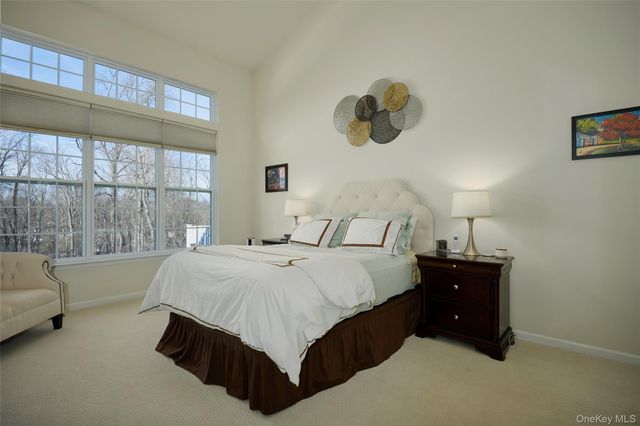 40 Evan Court, Fishkill, NY 12524