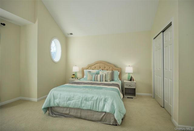 40 Evan Court, Fishkill, NY 12524