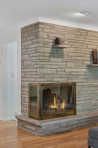 91 Mid Oaks Lane, Roseville, MN 55113