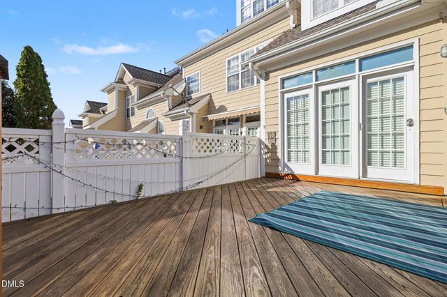 1530 Heritage Club Avenue, Wake Forest, NC 27587