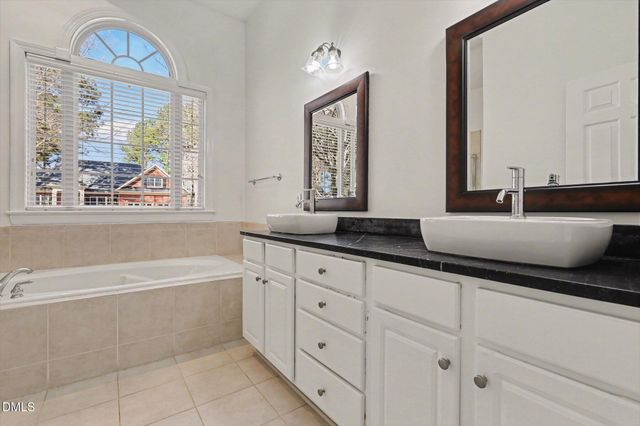 1530 Heritage Club Avenue, Wake Forest, NC 27587