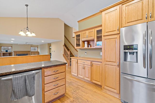 674 208th Lane NE, East Bethel, MN 55011