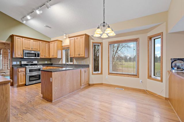 674 208th Lane NE, East Bethel, MN 55011