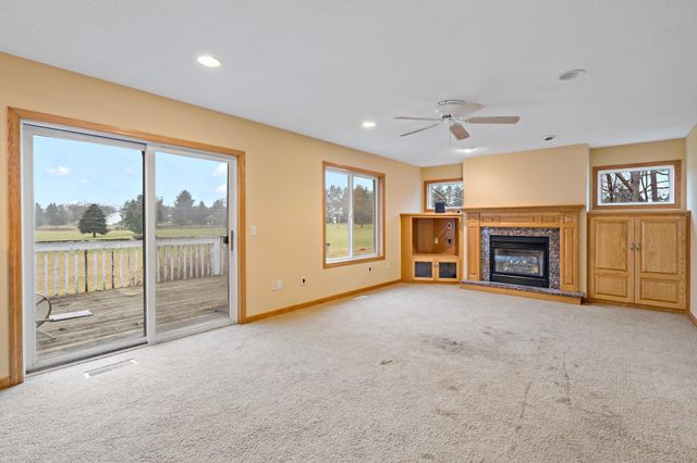 674 208th Lane NE, East Bethel, MN 55011