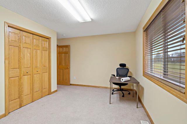 674 208th Lane NE, East Bethel, MN 55011