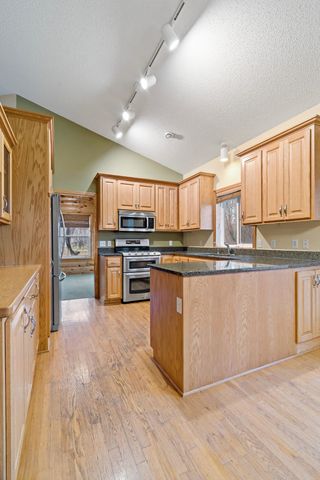 674 208th Lane NE, East Bethel, MN 55011