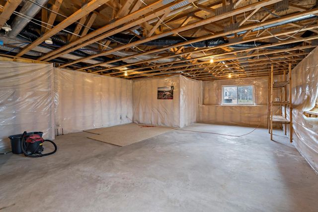 674 208th Lane NE, East Bethel, MN 55011