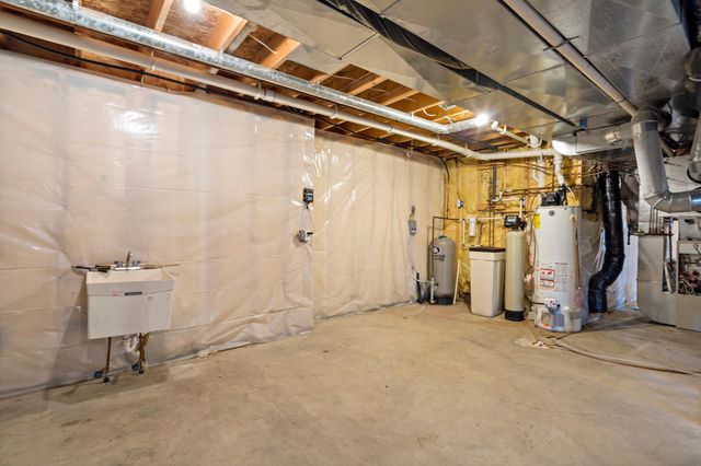 674 208th Lane NE, East Bethel, MN 55011