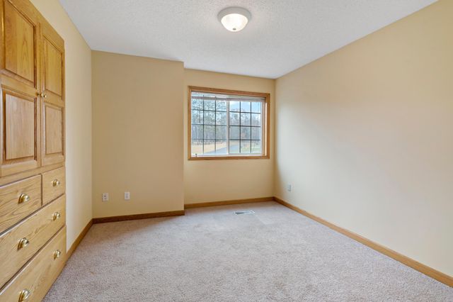 674 208th Lane NE, East Bethel, MN 55011