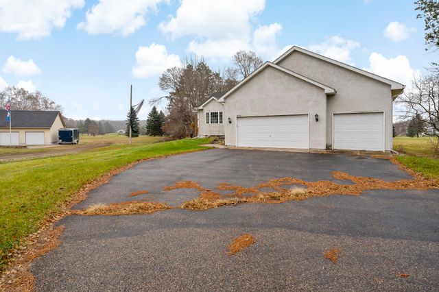 674 208th Lane NE, East Bethel, MN 55011