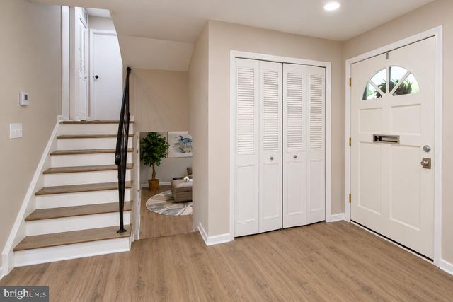 6120 SQUIRE LN, Alexandria, VA 22310