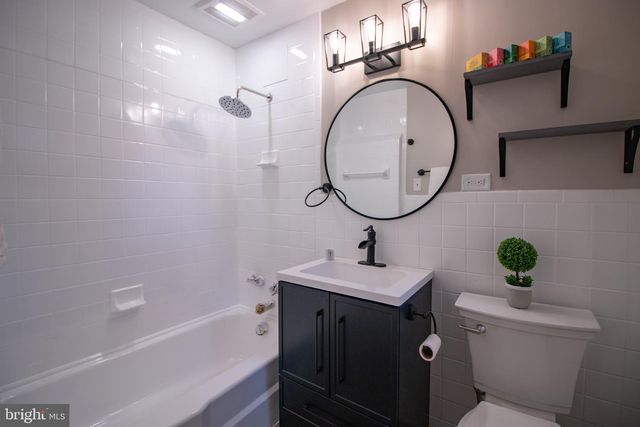6120 SQUIRE LN, Alexandria, VA 22310