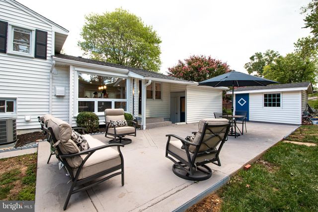 6120 SQUIRE LN, Alexandria, VA 22310
