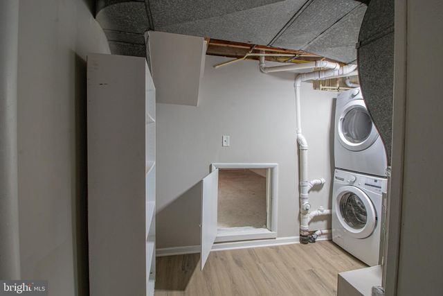 6120 SQUIRE LN, Alexandria, VA 22310