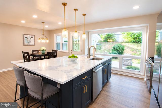 6120 SQUIRE LN, Alexandria, VA 22310