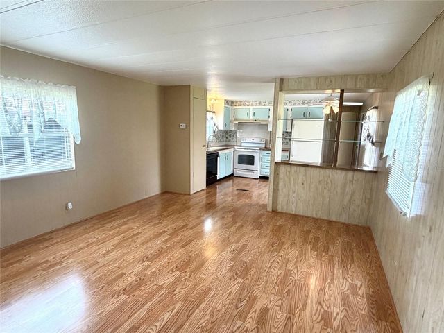 5562 LANSING DRIVE, Wildwood, FL 34785