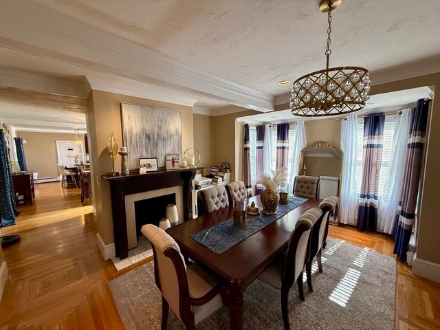 408 W Britannia St, Taunton, MA 02780