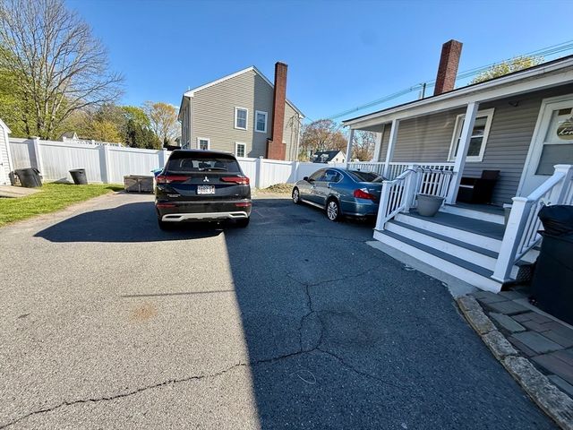 408 W Britannia St, Taunton, MA 02780
