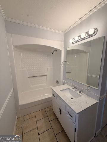 203 Bonaventure Drive, Lagrange, GA 30241