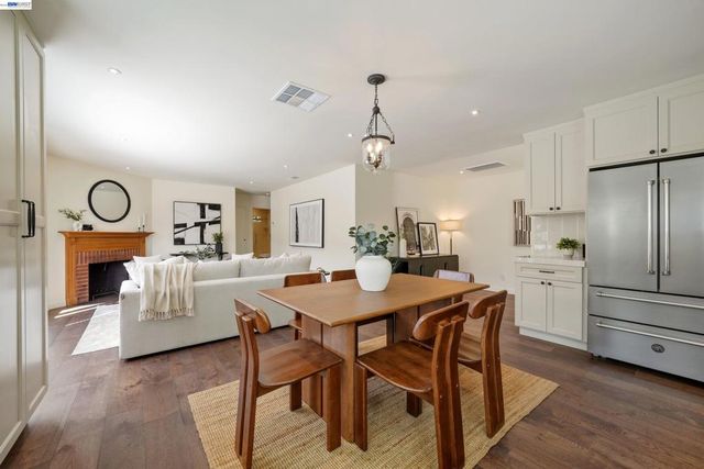 31967 Albany St, Hayward, CA 94544