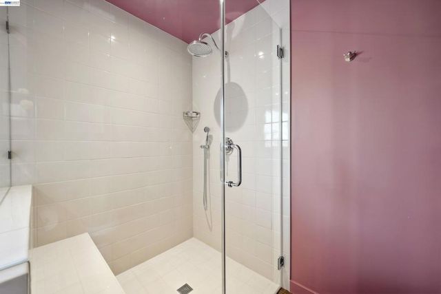 31967 Albany St, Hayward, CA 94544