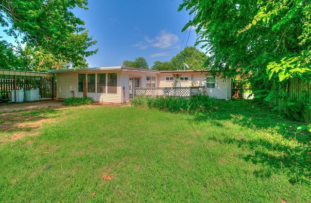 2317 N Redmond Avenue, Bethany, OK 73008