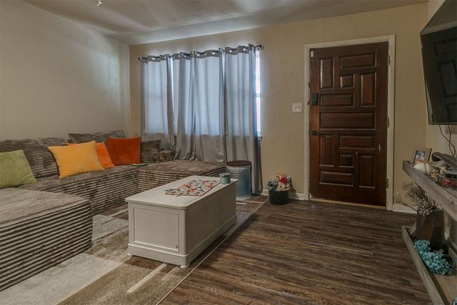 2317 N Redmond Avenue, Bethany, OK 73008