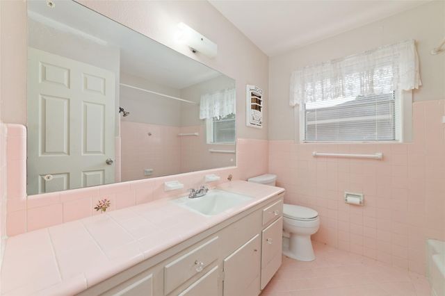 5227 Kinglet Street, Houston, TX 77035