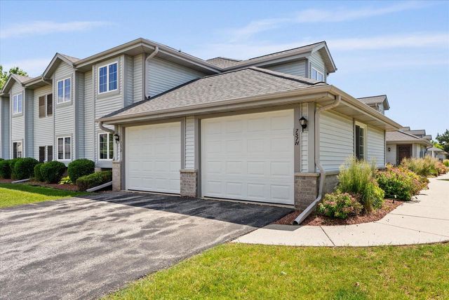 757 Quinlan DRIVE #H, Pewaukee, WI 53072