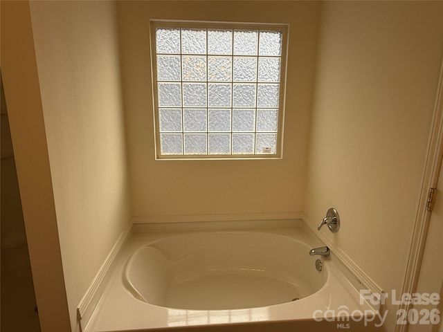 4411 Canipe Drive, Charlotte, NC 28269