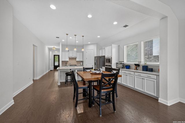 4723 ISLAND HOLW, Marion, TX 78124