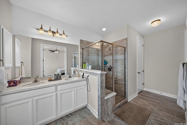 4723 ISLAND HOLW, Marion, TX 78124