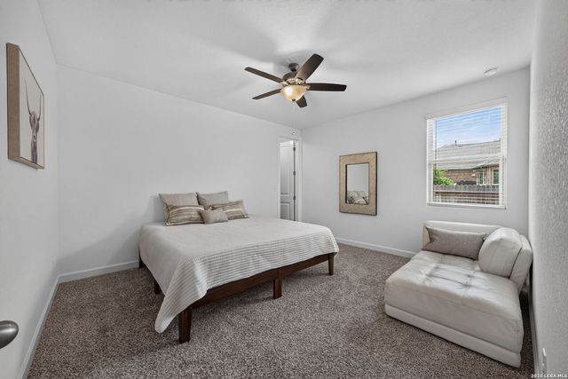 4723 ISLAND HOLW, Marion, TX 78124