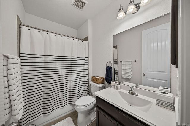 4723 ISLAND HOLW, Marion, TX 78124